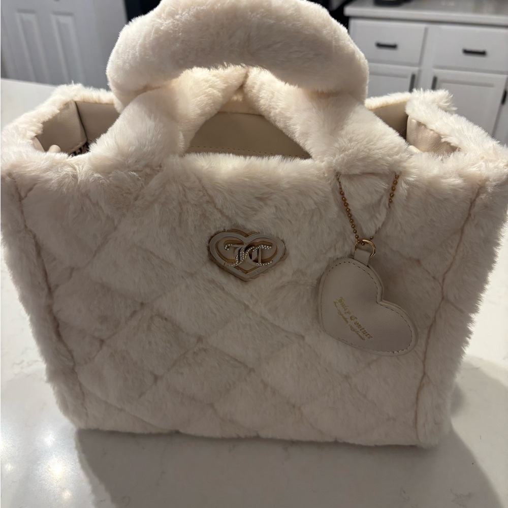 Juicy Couture-Faux Fur Tote Bag With Crossbody Strap in Cream With Heart Charm.